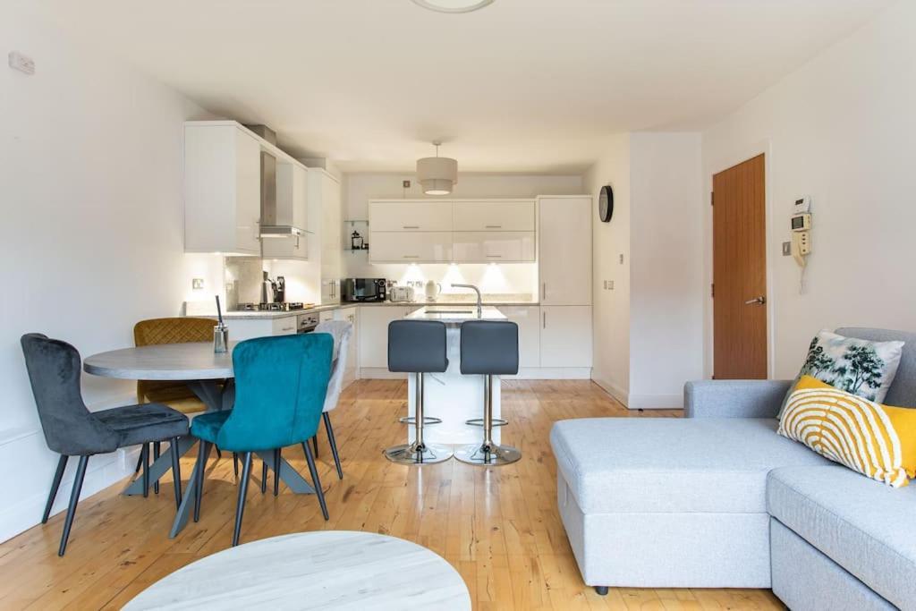 Best City Centre Luxurious Home Free Parking Belfast Eksteriør billede