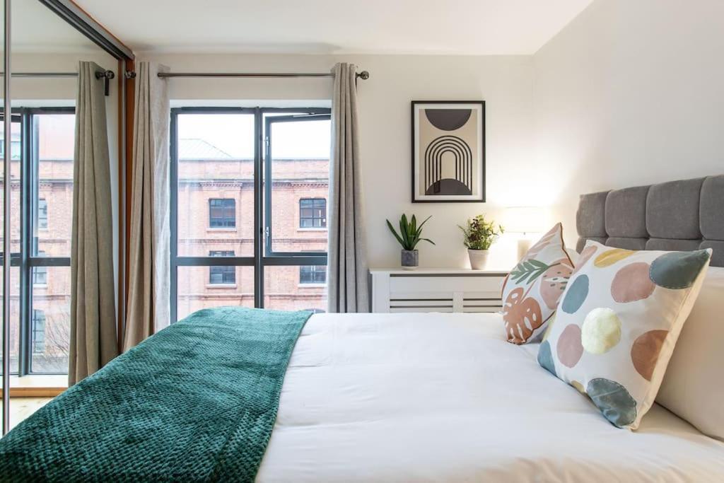 Best City Centre Luxurious Home Free Parking Belfast Eksteriør billede