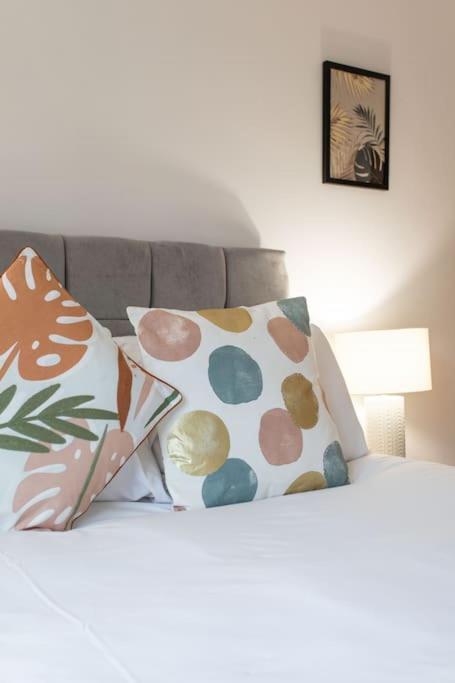 Best City Centre Luxurious Home Free Parking Belfast Eksteriør billede