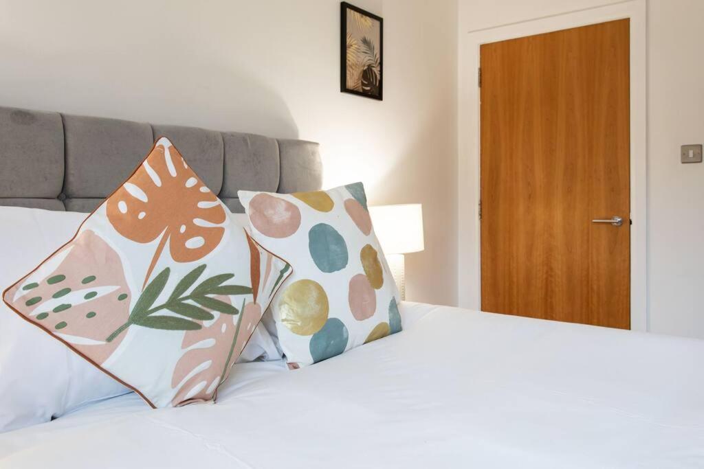 Best City Centre Luxurious Home Free Parking Belfast Eksteriør billede