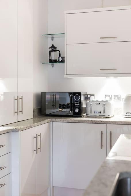 Best City Centre Luxurious Home Free Parking Belfast Eksteriør billede
