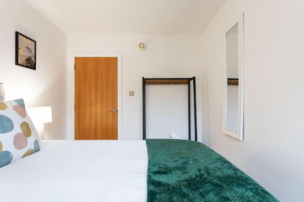Best City Centre Luxurious Home Free Parking Belfast Eksteriør billede